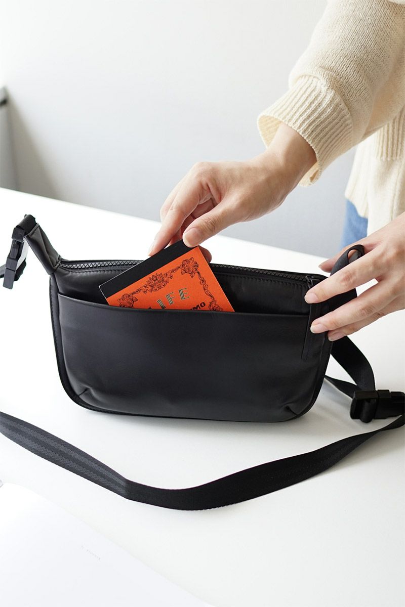 BAGGY'S ANNEX バギーズアネックス グロッシー 2WAYショルダーバッグ LZKM-1501