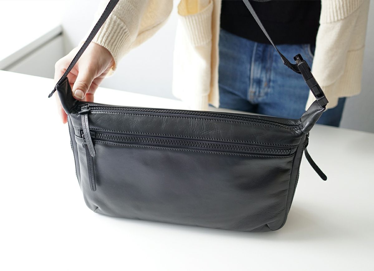 BAGGY'S ANNEX バギーズアネックス グロッシー 2WAYショルダーバッグ LZKM-1502