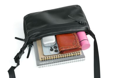 BAGGY'S ANNEX バギーズアネックス グロッシー 2WAYショルダーバッグ LZKM-1502