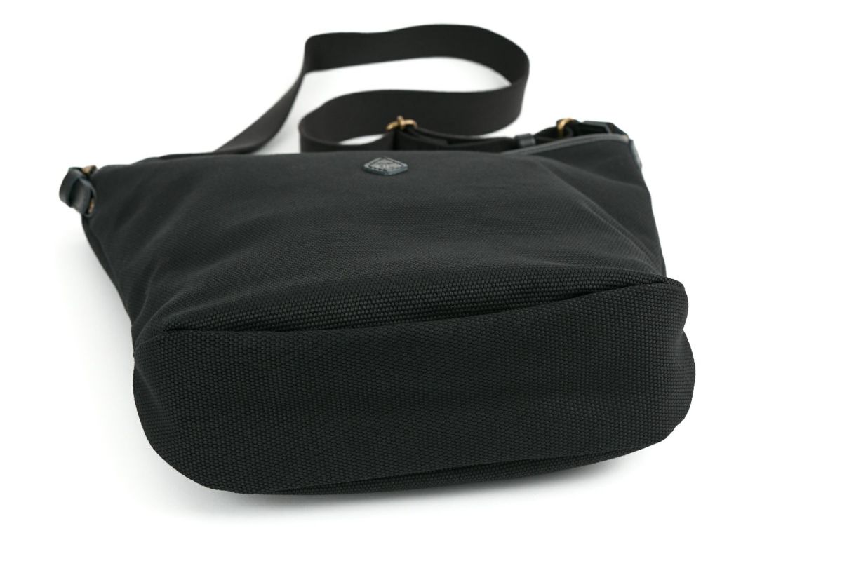 CLEDRAN クレドラン GRAN グラン ショルダーバッグ CR-CL3858