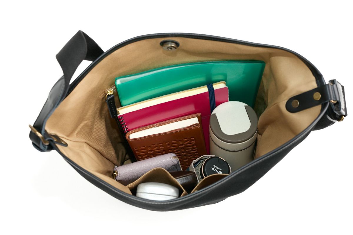 CLEDRAN クレドラン GRAN グラン ショルダーバッグ CR-CL3858