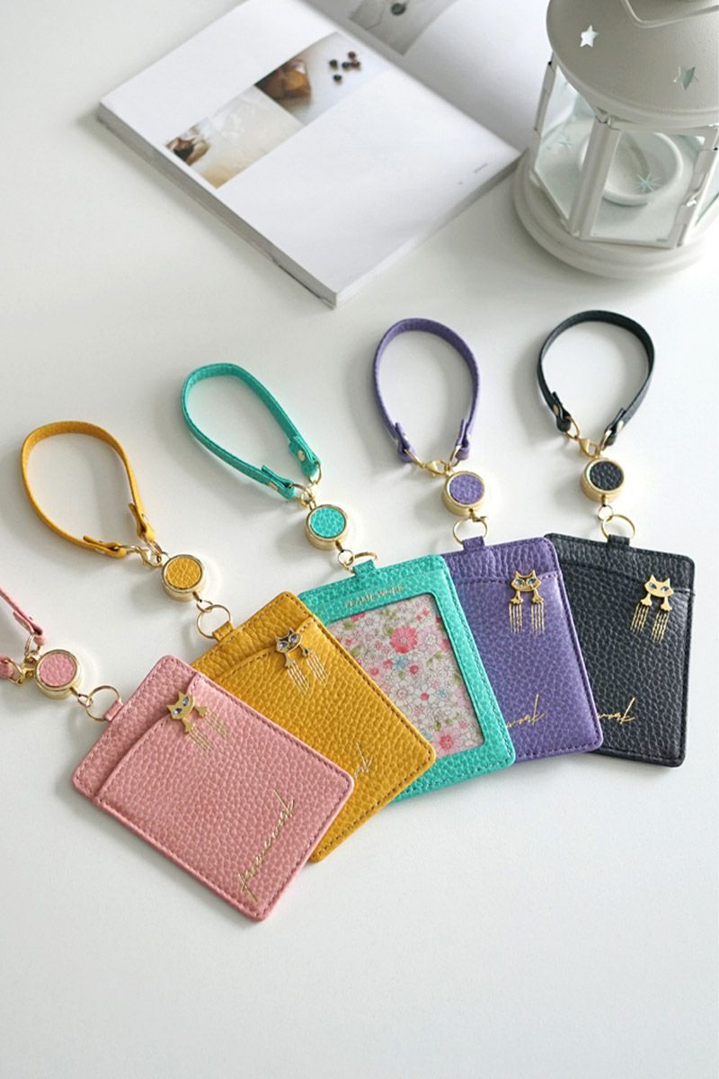 FRAME WORK フレームワーク キトン リール付きパスケース 0045005