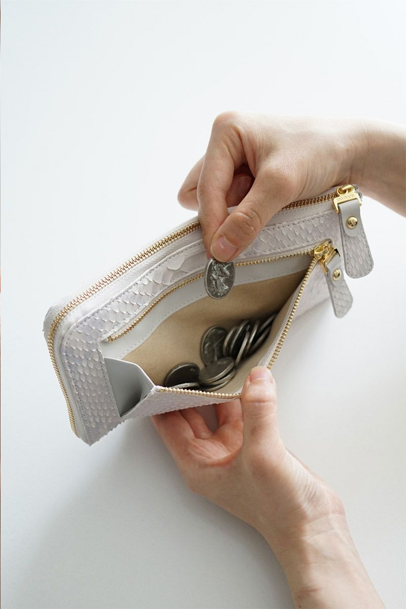 VIA DOAN ヴィア ドアン Bran python ブランパイソン 小銭入れ付き長財布（L字ファスナー式） 451