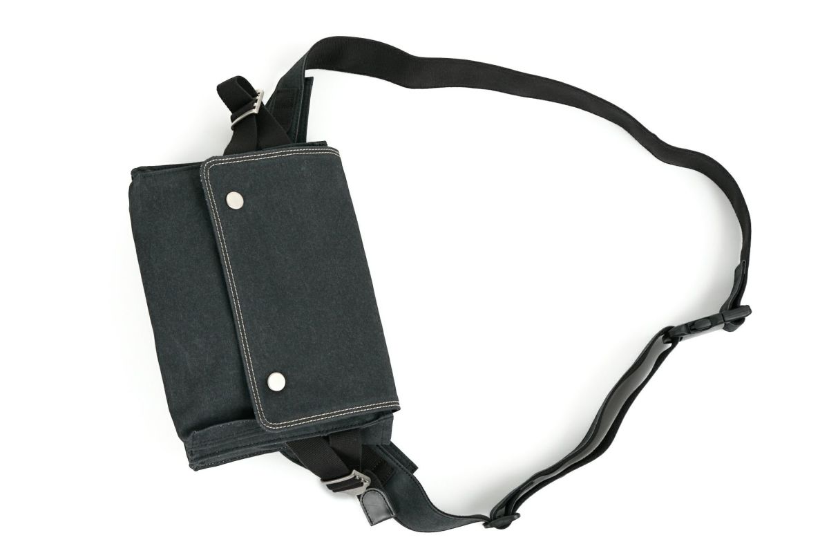 BAGGY PORT バギーポート シェルターダック フラップボディバッグ INS-605