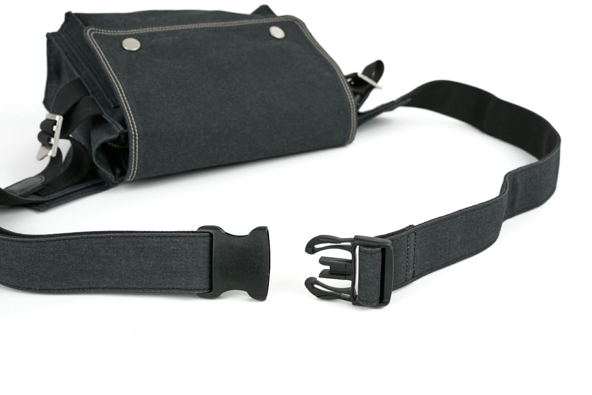 BAGGY PORT バギーポート シェルターダック フラップボディバッグ INS-605