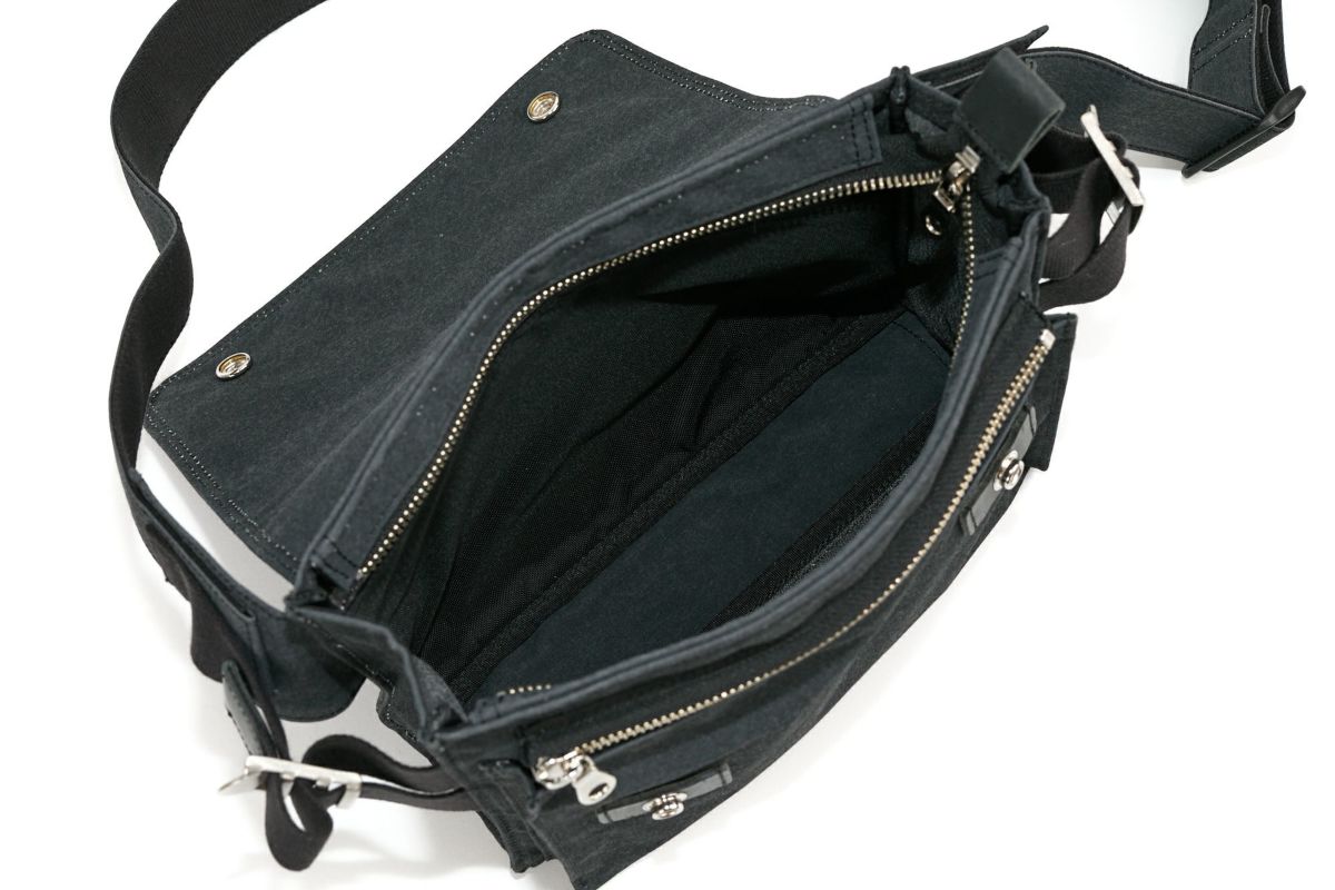 BAGGY PORT バギーポート シェルターダック フラップボディバッグ INS-605