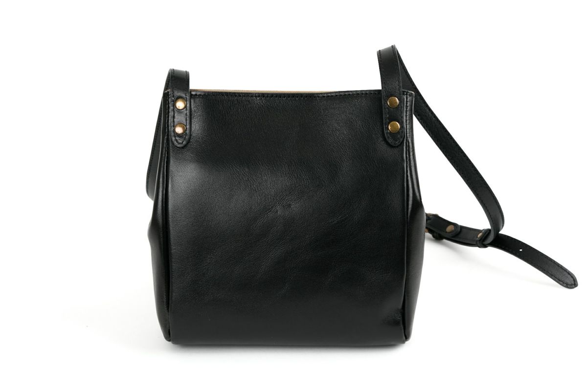 CLEDRAN クレドラン SAINTE サンテ ショルダーバッグ CR-CL3854