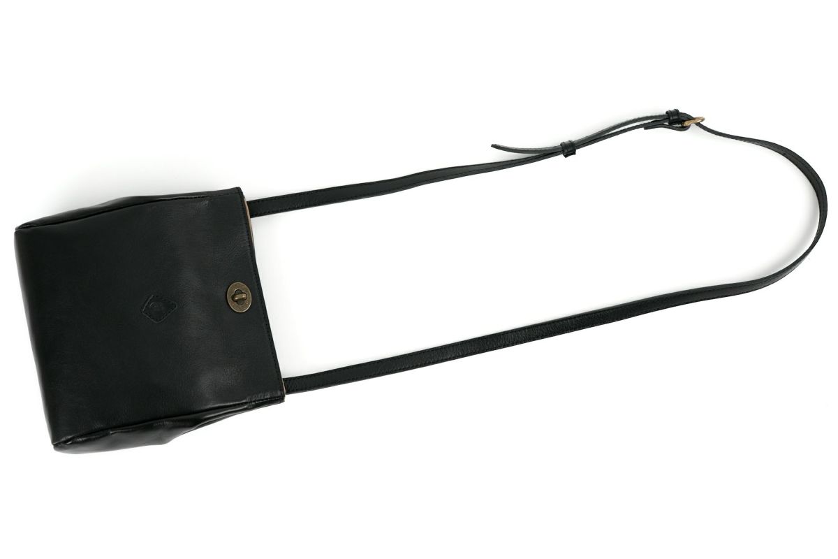 CLEDRAN クレドラン SAINTE サンテ ショルダーバッグ CR-CL3854