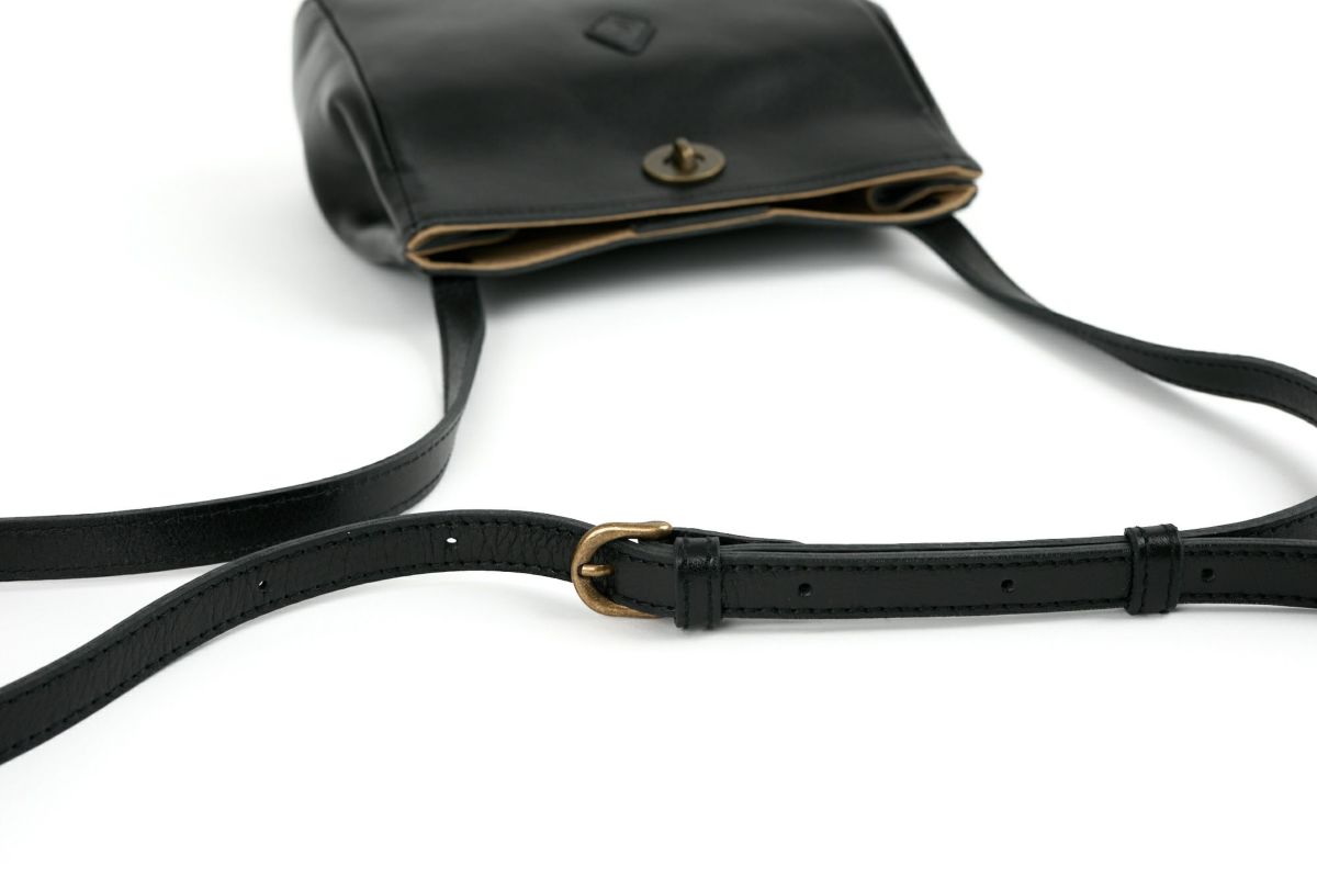 CLEDRAN クレドラン SAINTE サンテ ショルダーバッグ CR-CL3854