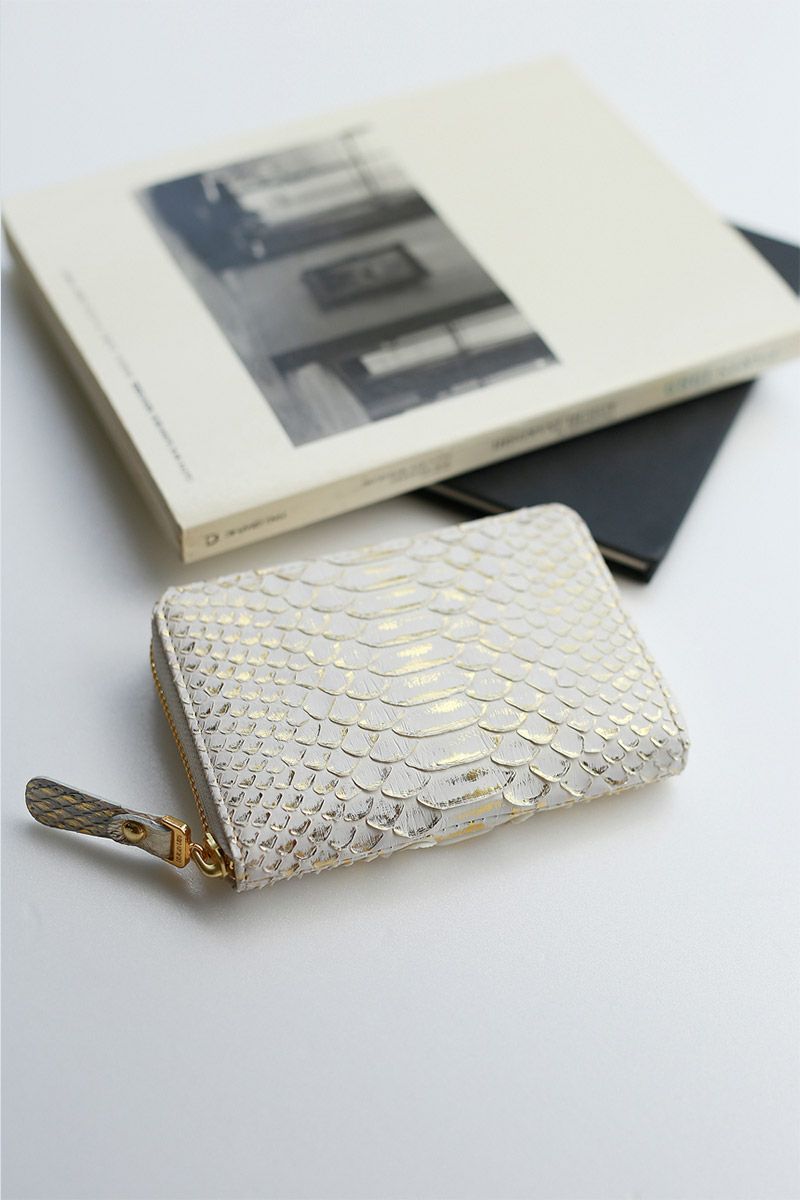 VIA DOAN ヴィア ドアン Doree ドーレ 小銭入れ付き財布（ラウンドファスナー式 ） 694