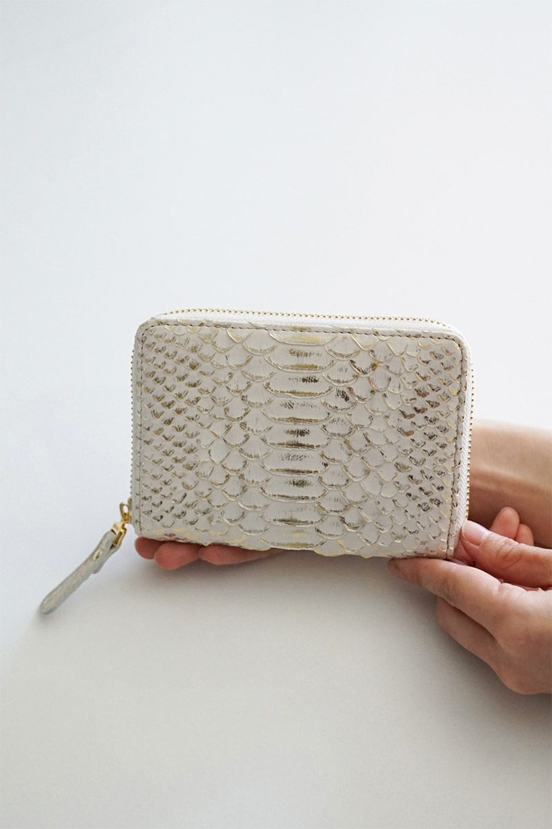 VIA DOAN ヴィア ドアン Doree ドーレ 小銭入れ付き財布（ラウンドファスナー式 ） 694