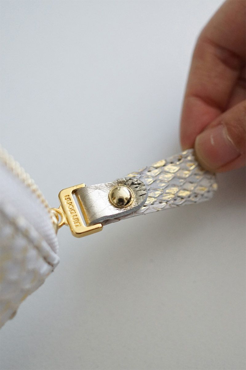 VIA DOAN ヴィア ドアン Doree ドーレ 小銭入れ付き財布（ラウンドファスナー式 ） 694