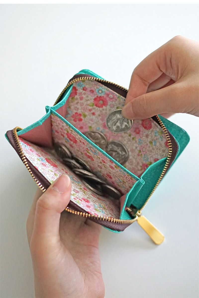 FRAME WORK フレームワーク キトン 小銭入れ付き二つ折り財布 0045001