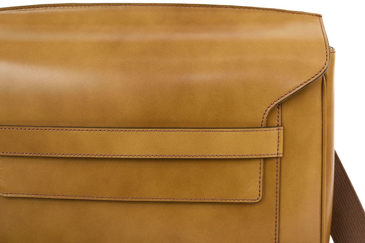 HERGOPOCH エルゴポック 06 Series 06シリーズ ワキシングレザー フラップショルダーバッグ 06N-FS