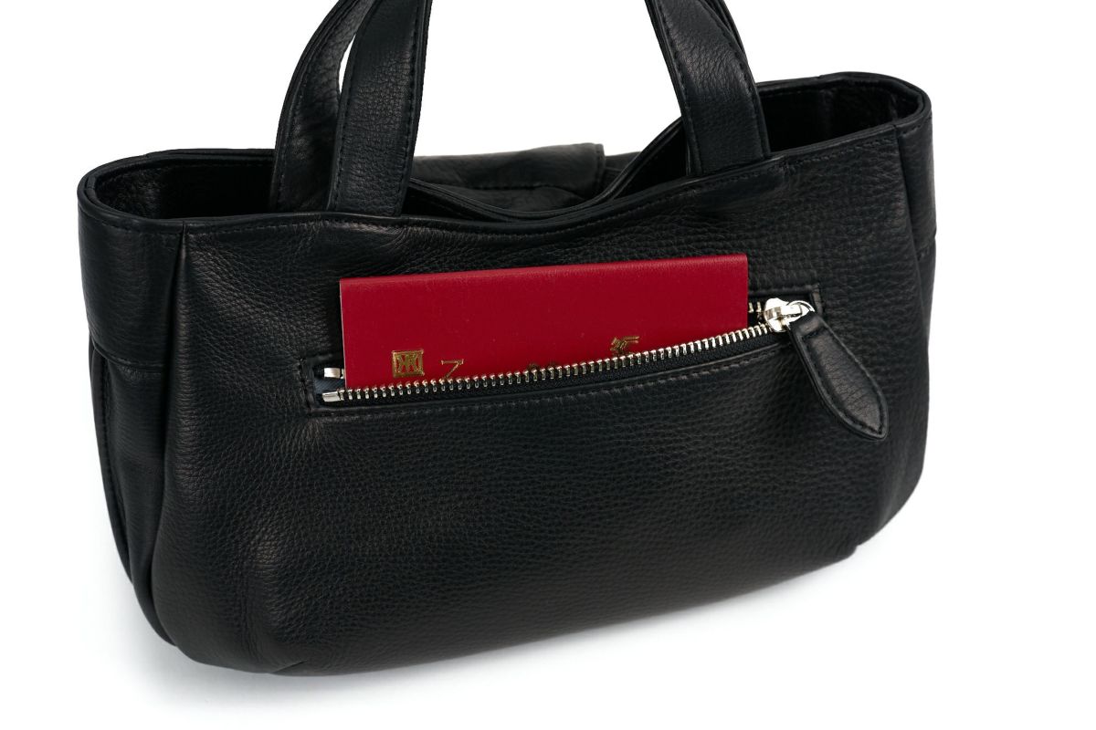 VIA DOAN ヴィア ドアン Zilda ジルダ 手さげバッグ 7776