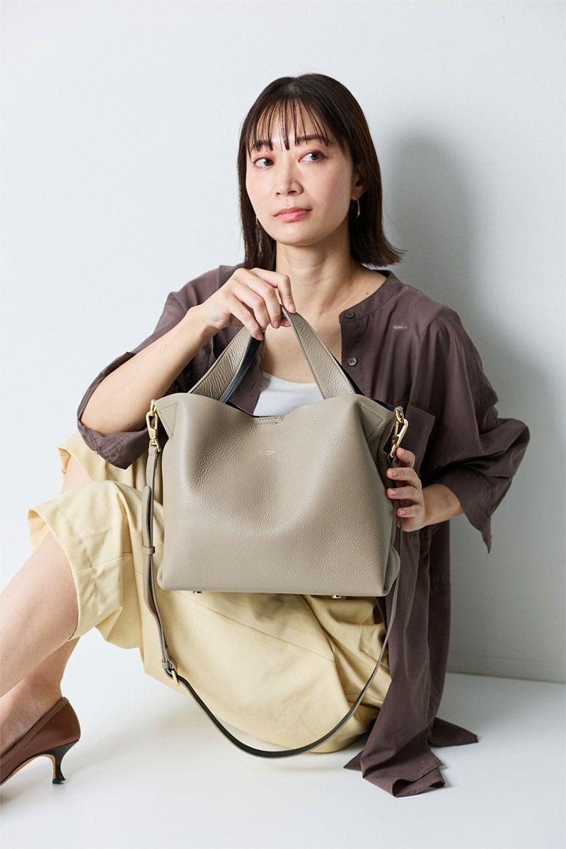 VIOLAd'ORO ヴィオラドーロ TRERO トレロ Wフェイストートバッグ(M) V-1506