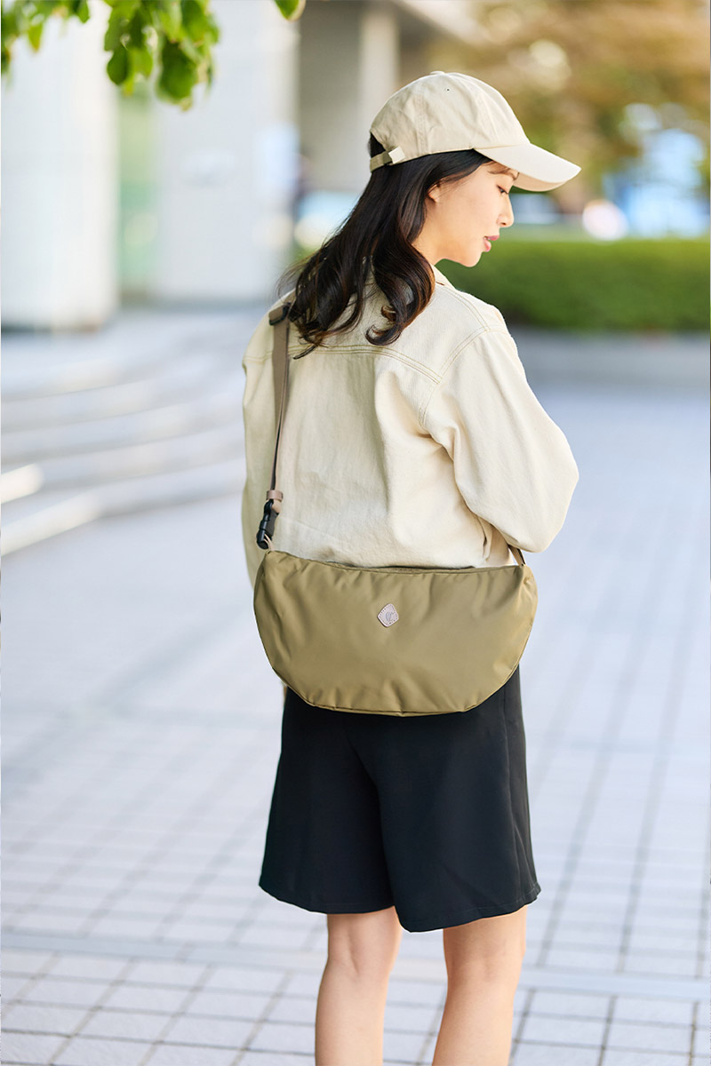CLEDRAN クレドラン FORI フォリ ボディバッグ CR-CL3850