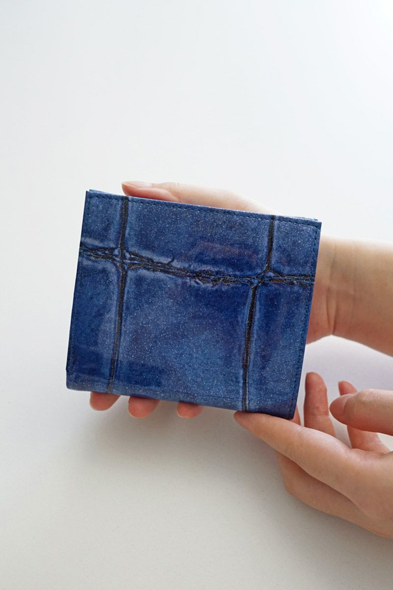 VIA DOAN ヴィア ドアン Large croco ラージクロコ 小銭入れ付き二つ折り財布 969