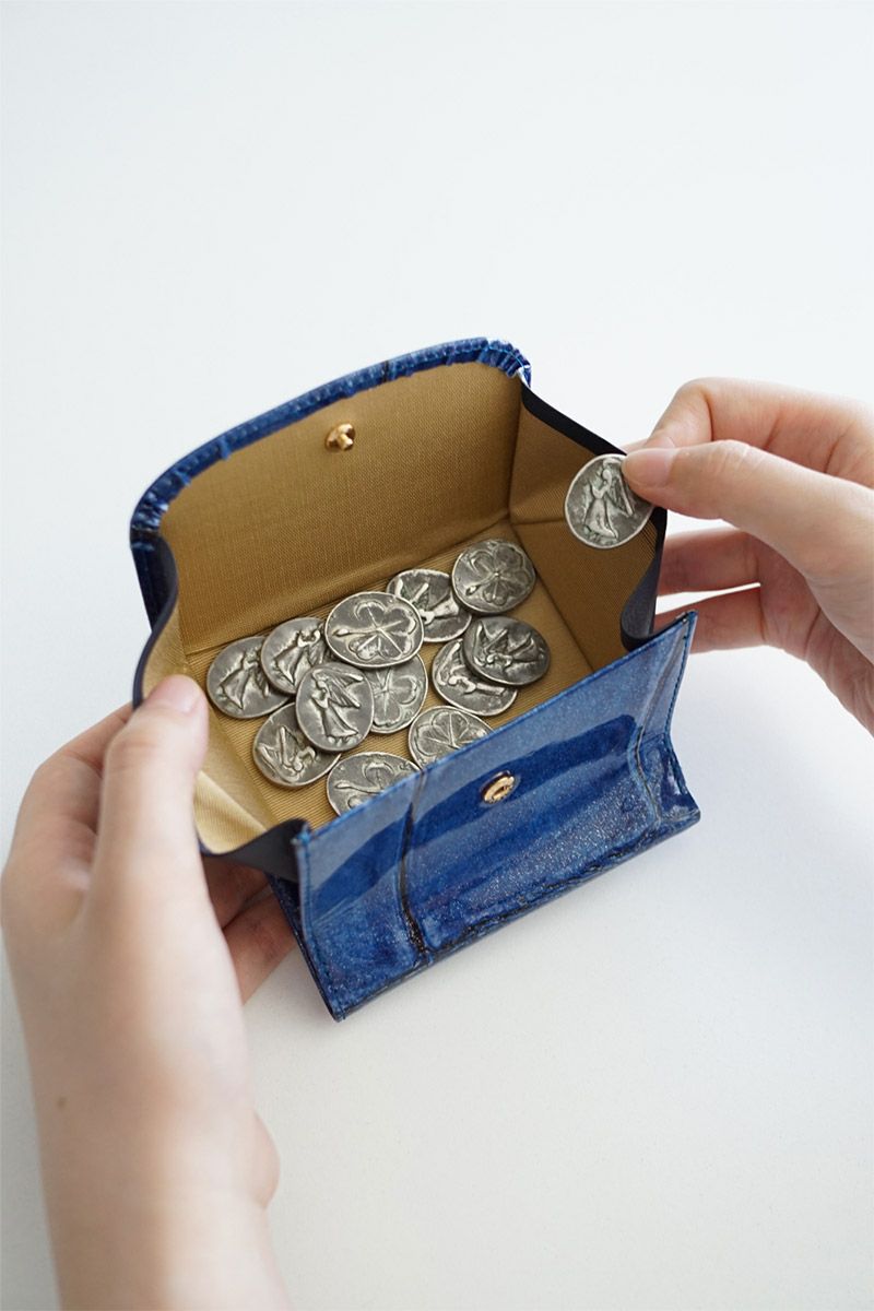 VIA DOAN ヴィア ドアン Large croco ラージクロコ 小銭入れ付き二つ折り財布 969