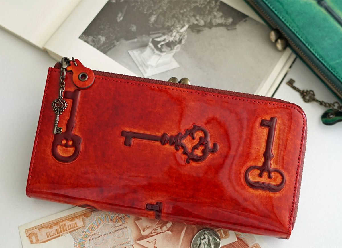 VIA DOAN ヴィア ドアン Retro レトロ 小銭入れ付き長財布 732