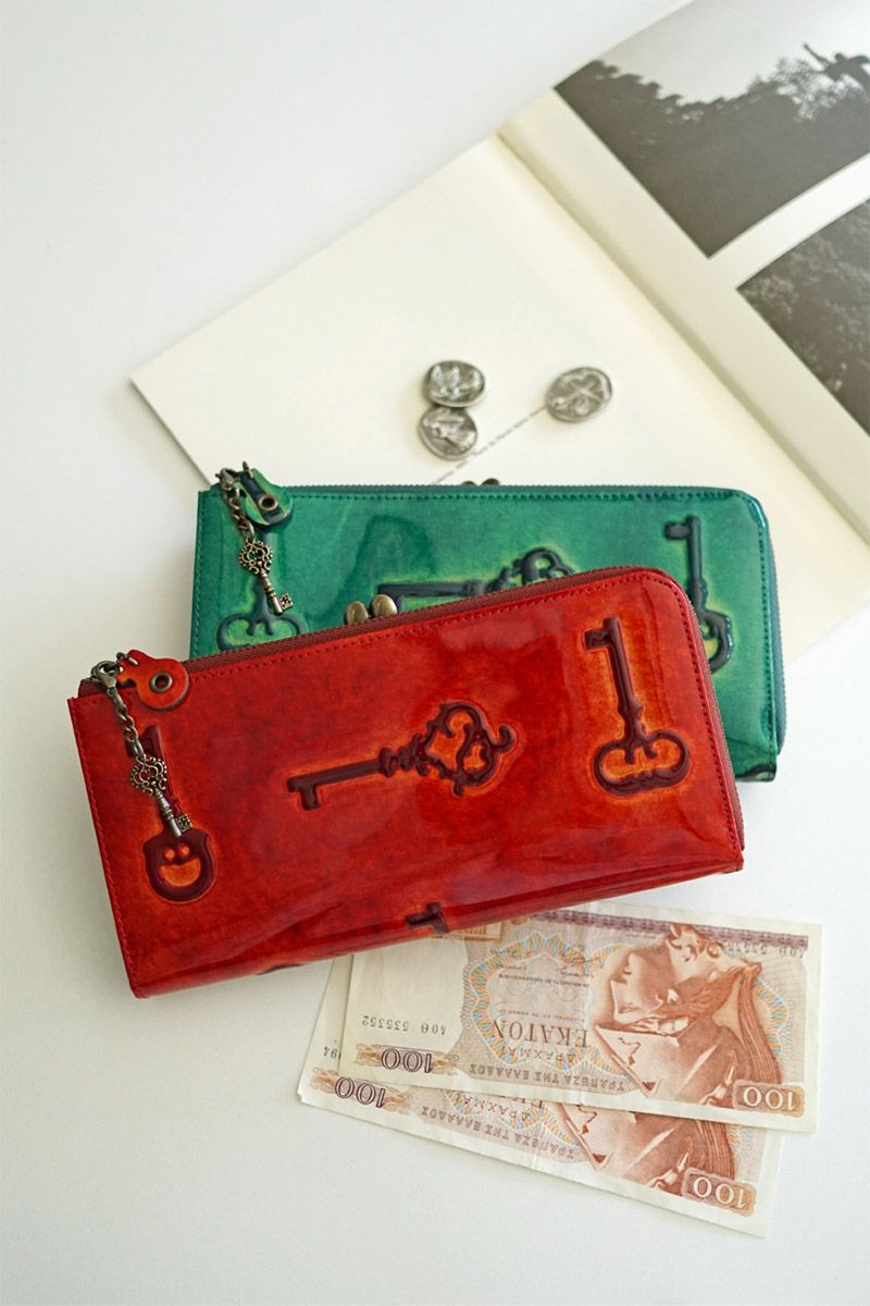 VIA DOAN ヴィア ドアン Retro レトロ 小銭入れ付き長財布 732