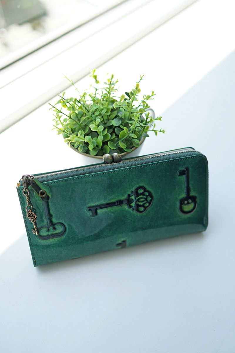 VIA DOAN ヴィア ドアン Retro レトロ 小銭入れ付き長財布 732