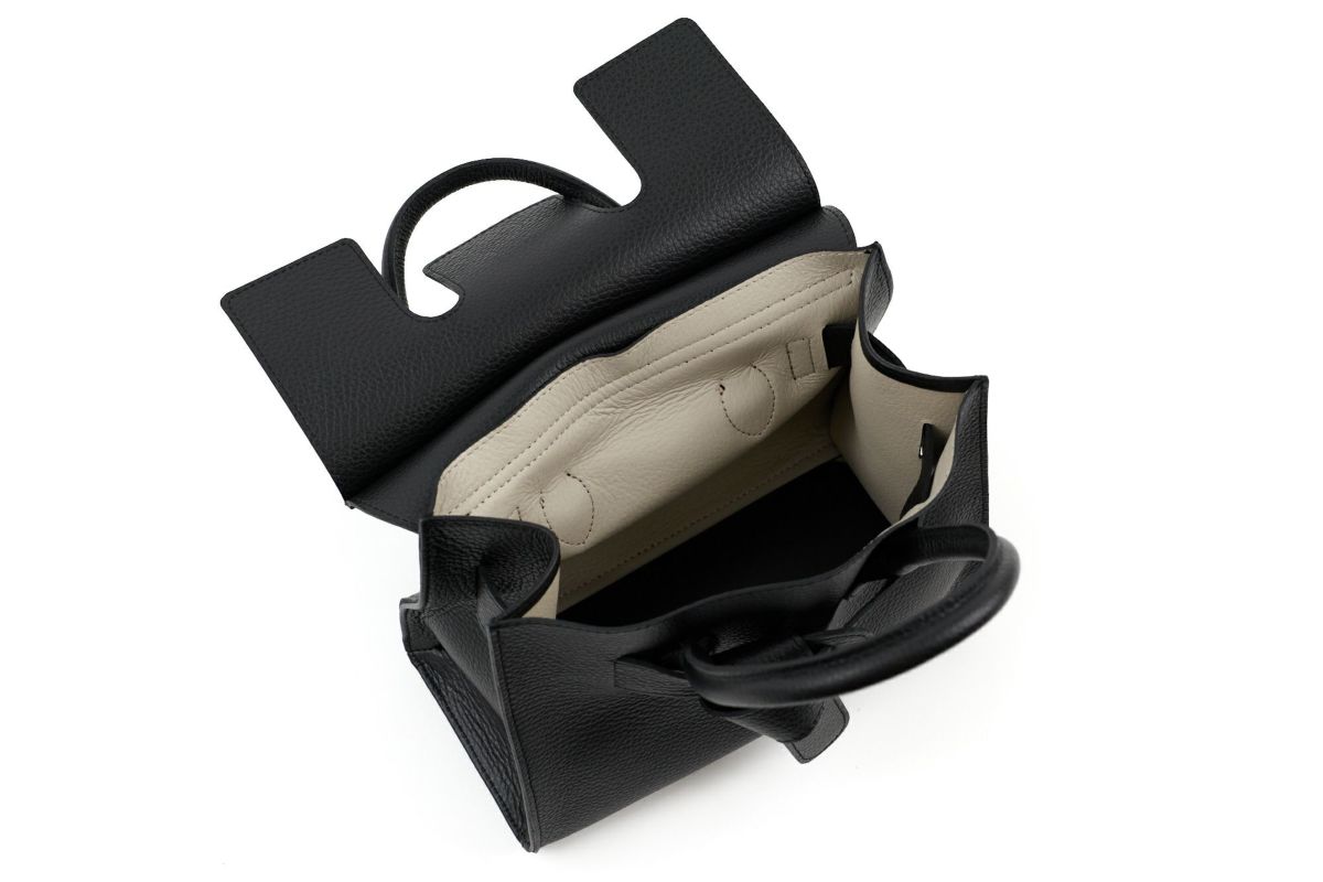 VIOLAd'ORO ヴィオラドーロ TRERO トレロ Wフェイスベルトトートバッグ V-1514