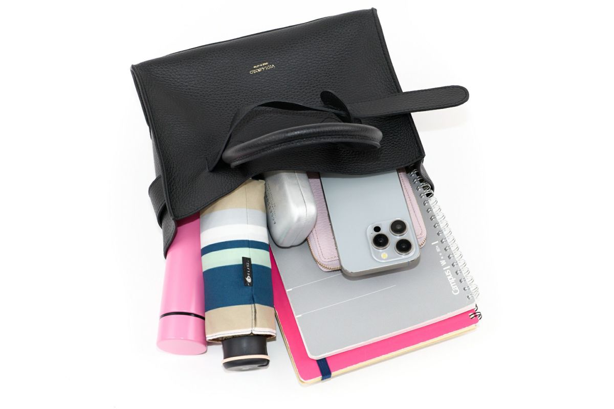 VIOLAd'ORO ヴィオラドーロ TRERO トレロ Wフェイスベルトトートバッグ V-1514