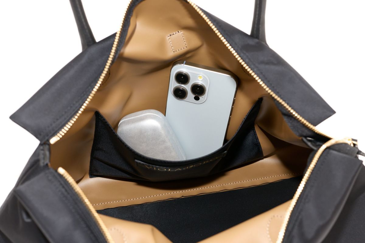 VIOLAd'ORO ヴィオラドーロ BIANCA ビアンカ トートバッグ(M) V-2261