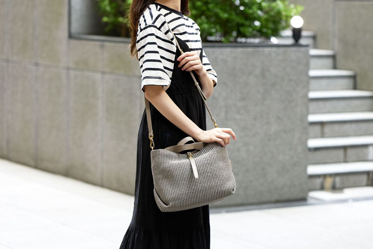 VIOLAd'ORO ヴィオラドーロ SANDRO サンドロ 2WAYトートバッグ V-8744