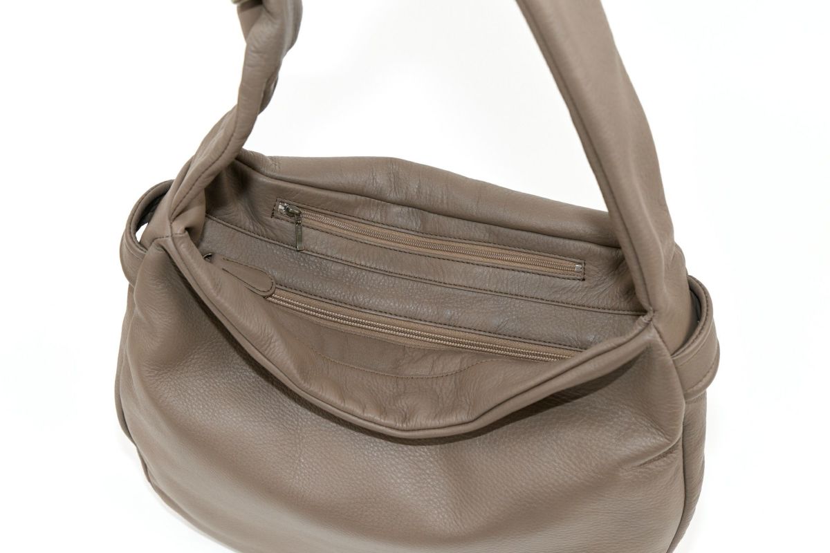 Dakota ダコタ ポルコ2 ワンショルダーバッグ 1034800