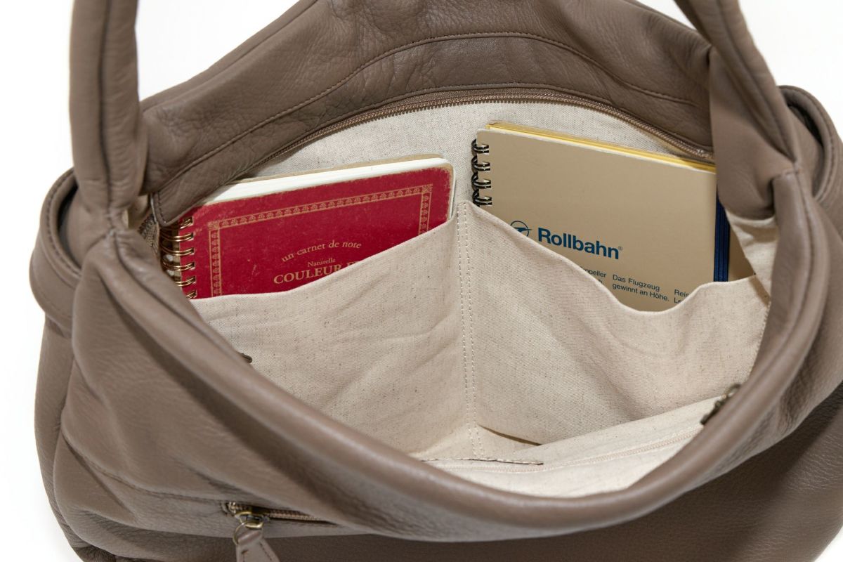 Dakota ダコタ ポルコ2 ワンショルダーバッグ 1034800