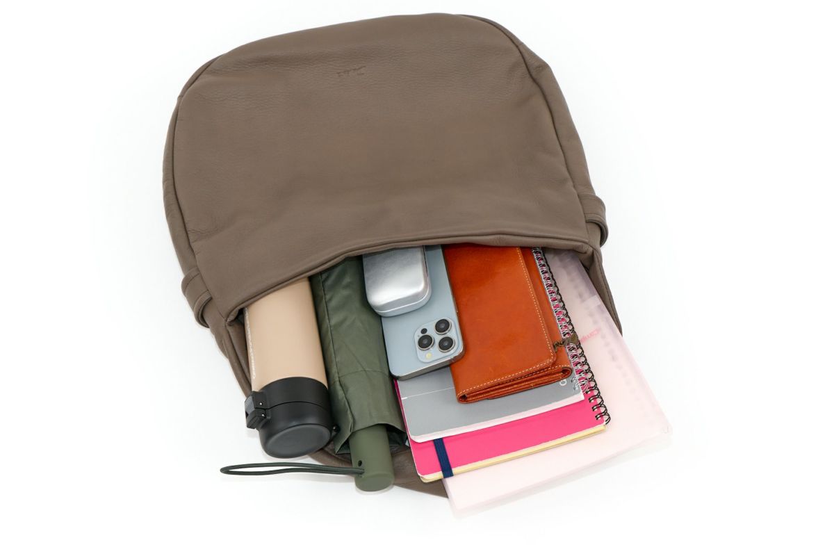 Dakota ダコタ ポルコ2 ワンショルダーバッグ 1034800