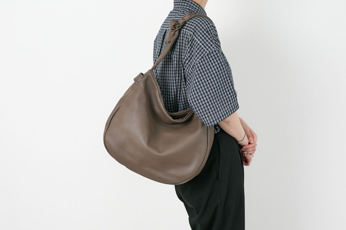 Dakota ダコタ ポルコ2 ワンショルダーバッグ 1034800