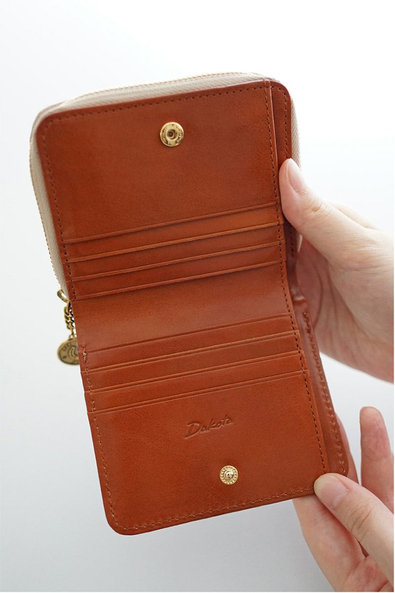 Dakota ダコタ ラフィナート 小銭入れ付き二つ折り財布 0031741