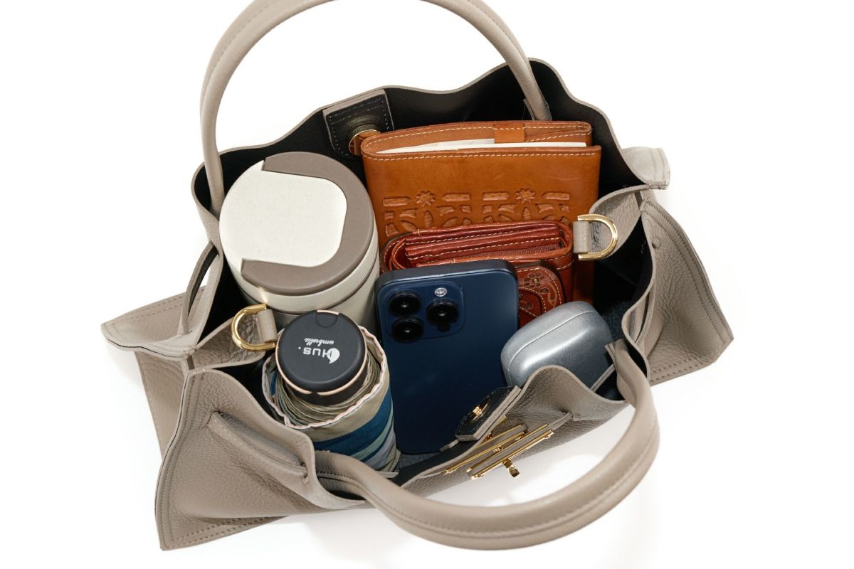 VIOLAd'ORO ヴィオラドーロ TRERO トレロ Wフェイストートバッグ V-1585