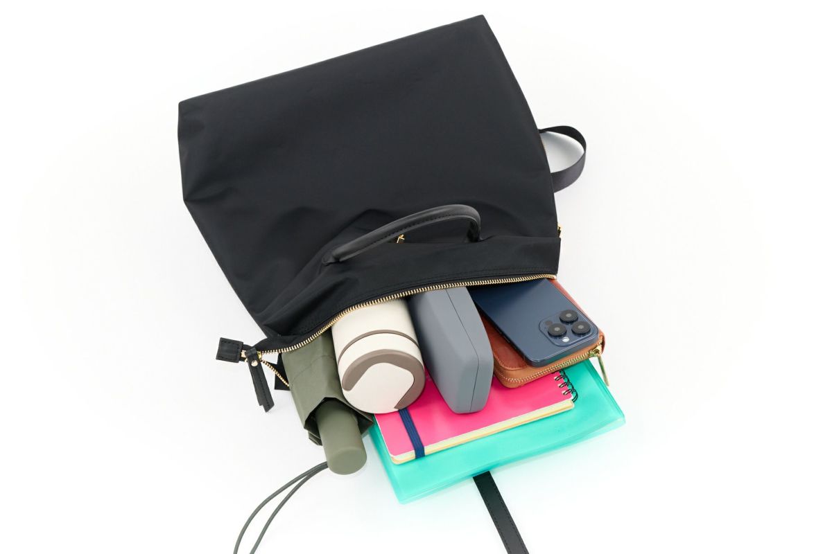 VIOLAd'ORO ヴィオラドーロ BIANCA ビアンカ バックパック V-2264