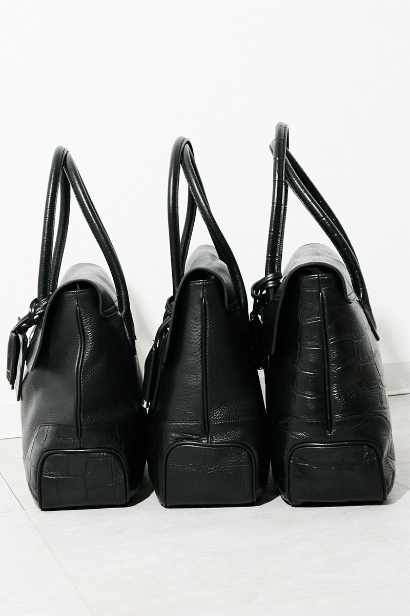 PELLE MORBIDA ペッレモルビダ Maiden Voyage メイデン ボヤージュ （センティーレワン別注モデル） フラップトートバッグ PMO-SOMB055AELE