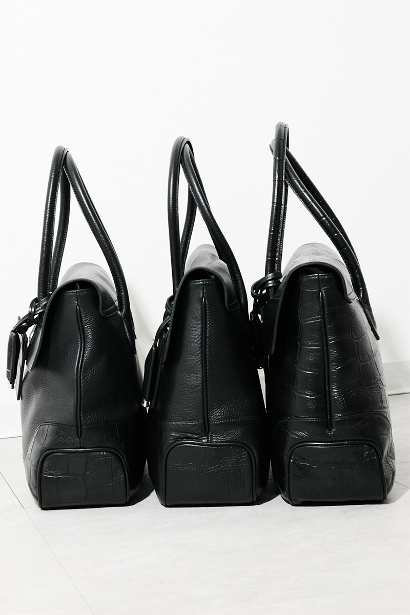 PELLE MORBIDA ペッレモルビダ Maiden Voyage メイデン ボヤージュ （センティーレワン別注モデル） フラップトートバッグ PMO-SOMB055AELE