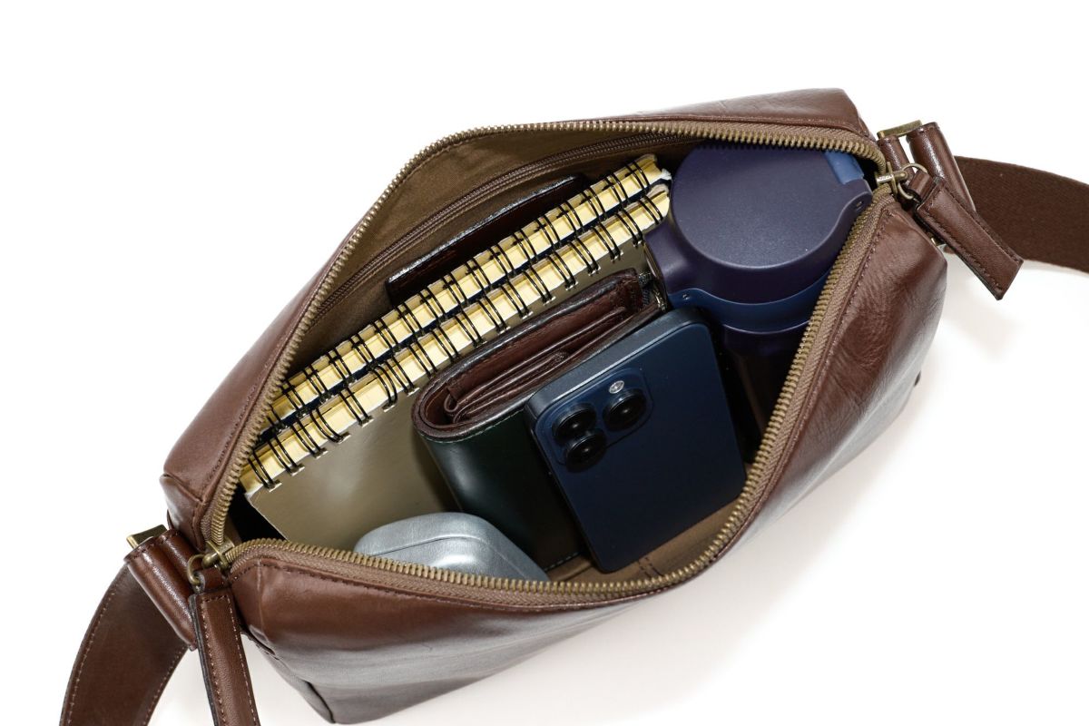 Dakota BLACK LABEL ダコタ ブラックレーベル ルーク ショルダーバッグ（M） 1624701