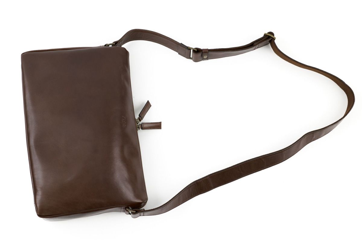 Dakota BLACK LABEL ダコタ ブラックレーベル ルーク ショルダーバッグ（L） 1624702