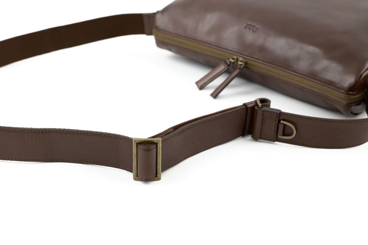 Dakota BLACK LABEL ダコタ ブラックレーベル ルーク ショルダーバッグ（L） 1624702