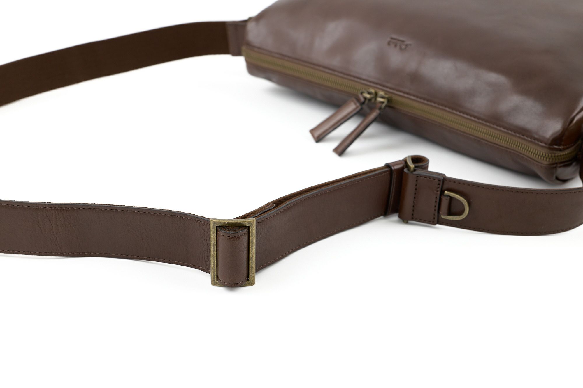 Dakota BLACK LABEL ダコタ ブラックレーベル ルーク ショルダーバッグ（L） 1624702