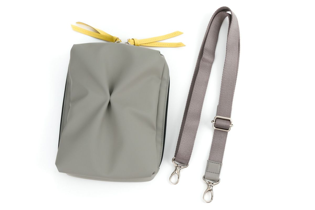 VIA DOAN ヴィア ドアン Pincer パンセ 縦長ミニショルダーバッグ 2307