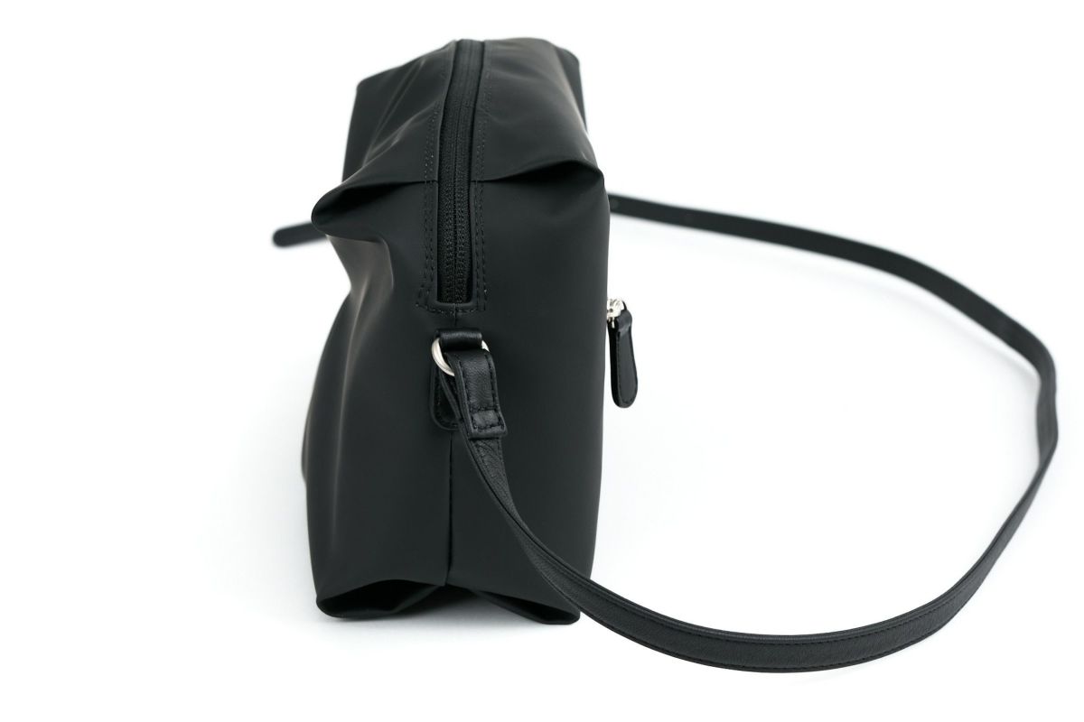 VIA DOAN ヴィア ドアン Pincer パンセ ミニショルダーバッグ 2306