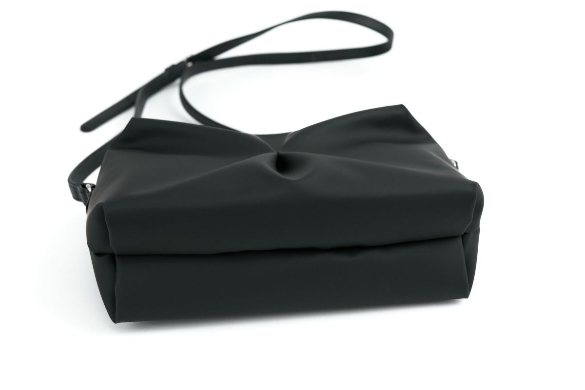 VIA DOAN ヴィア ドアン Pincer パンセ ミニショルダーバッグ 2306