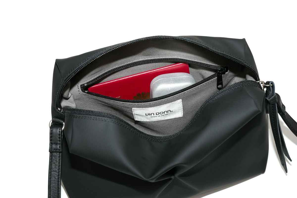 VIA DOAN ヴィア ドアン Pincer パンセ ミニショルダーバッグ 2306