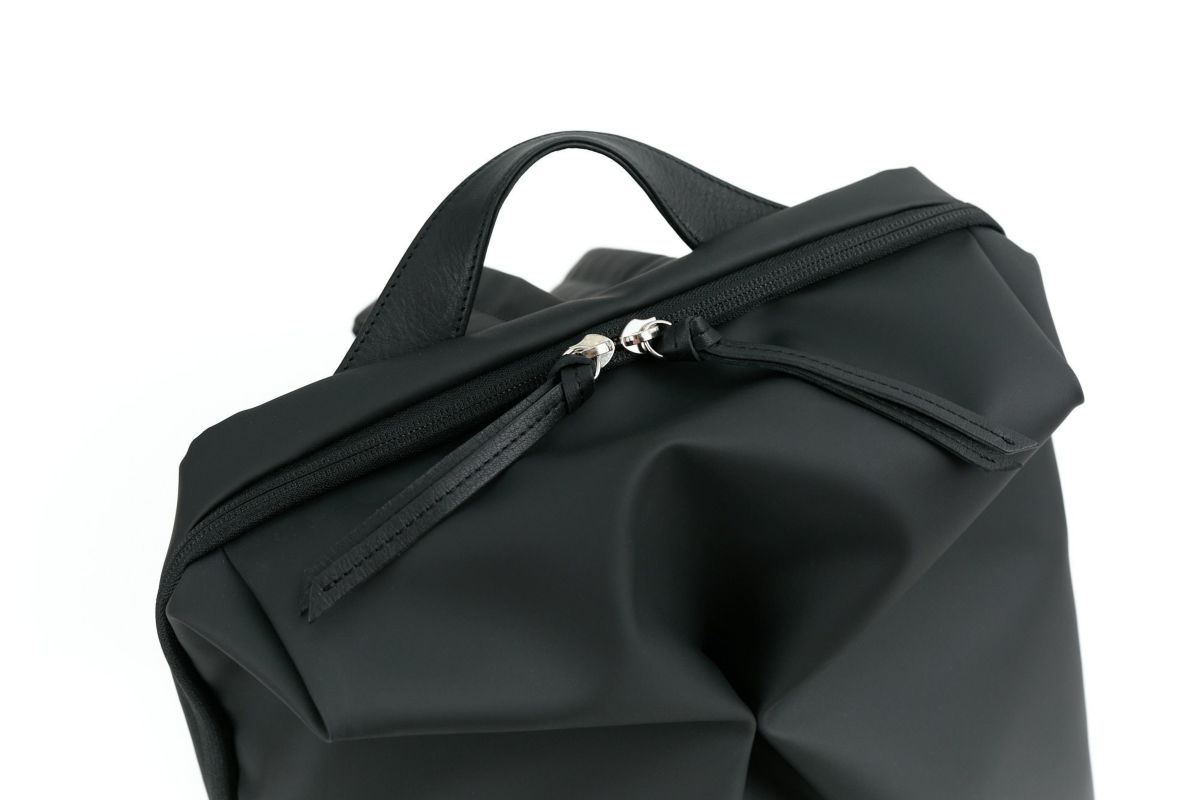 VIA DOAN ヴィア ドアン Pincer パンセ リュック 2302