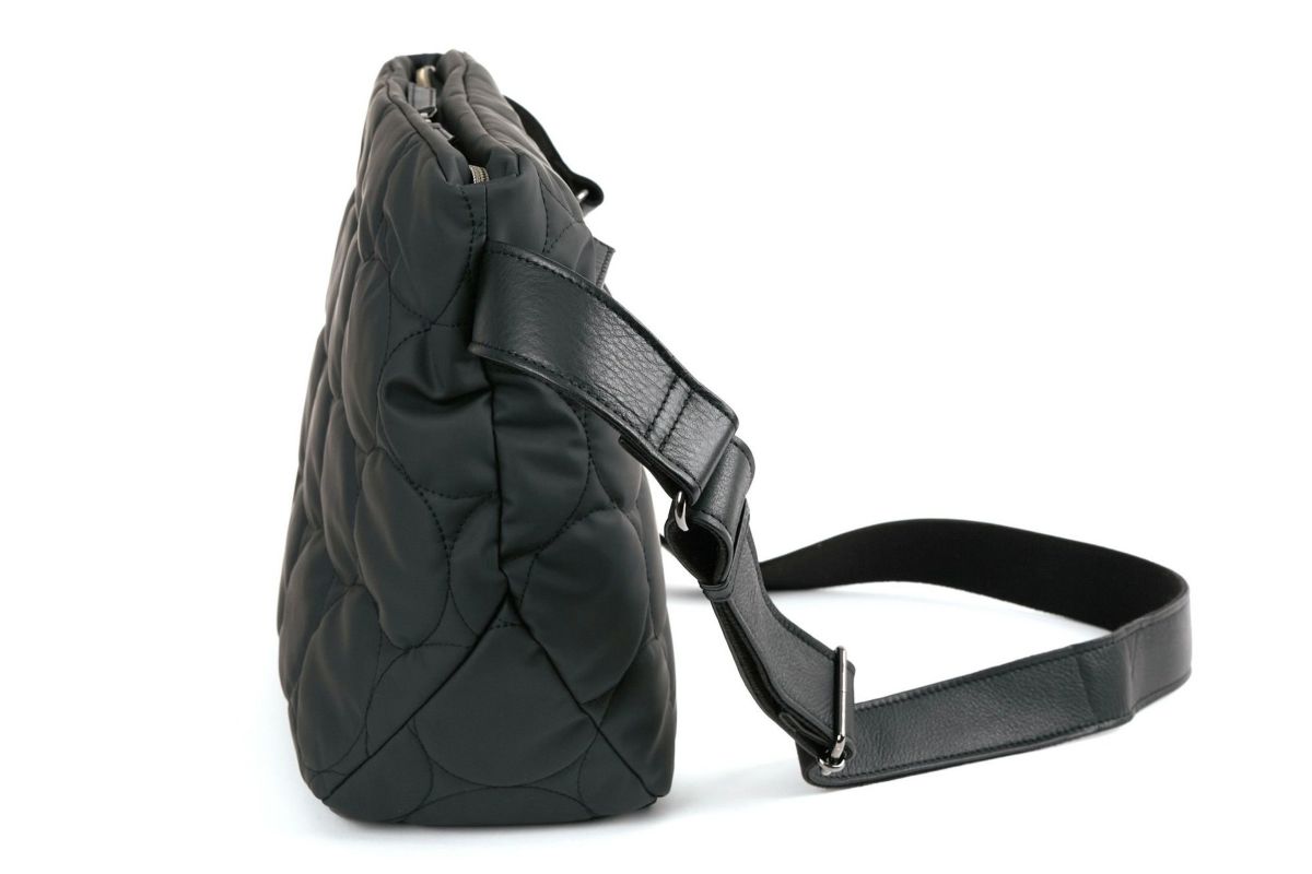 VIA DOAN ヴィア ドアン Parrot パロット マチ有ショルダーバッグ 1296