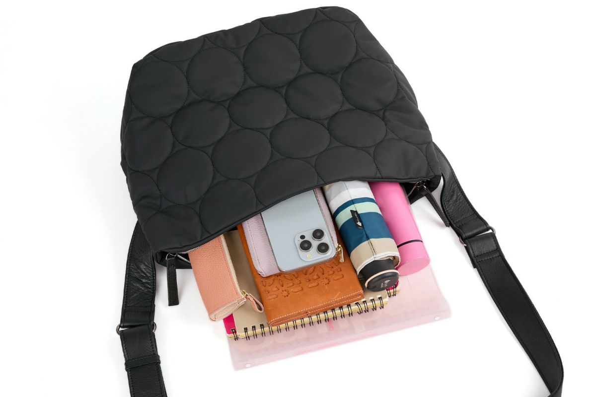 VIA DOAN ヴィア ドアン Parrot パロット マチ有ショルダーバッグ 1296